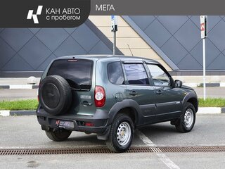 2009 Chevrolet Niva I Рестайлинг, зелёный, 383000 рублей, вид 2
