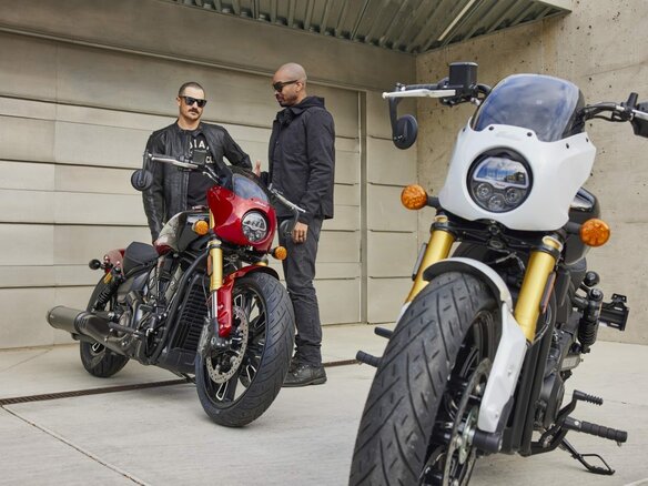2025 Indian Scout, белый - вид 27