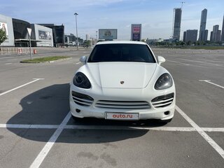 2011 Porsche Cayenne II (958), белый, 2200000 рублей, вид 3