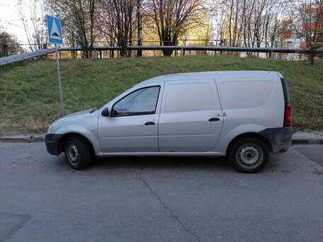 2014 LADA (ВАЗ) Largus, серебристый, 400000 рублей, вид 1