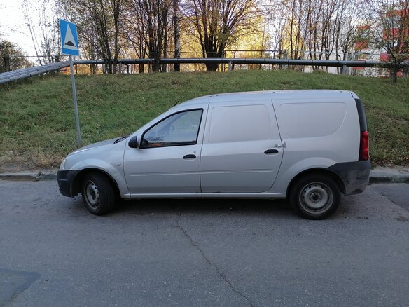 2014 LADA (ВАЗ) Largus, серебристый, 400000 рублей