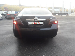 2011 Toyota Camry VI (XV40) Рестайлинг, чёрный, 1600000 рублей, вид 4