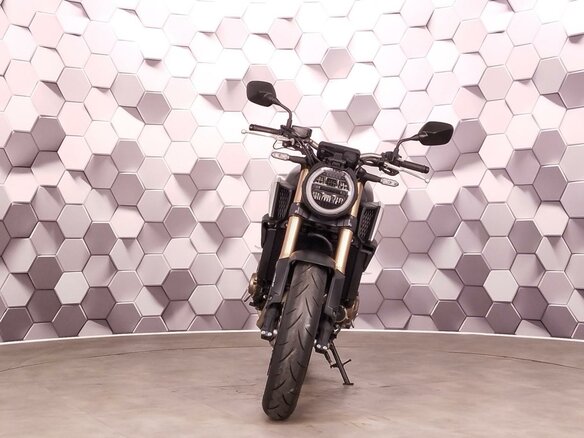 2022 Honda CB 650R, чёрный - вид 4