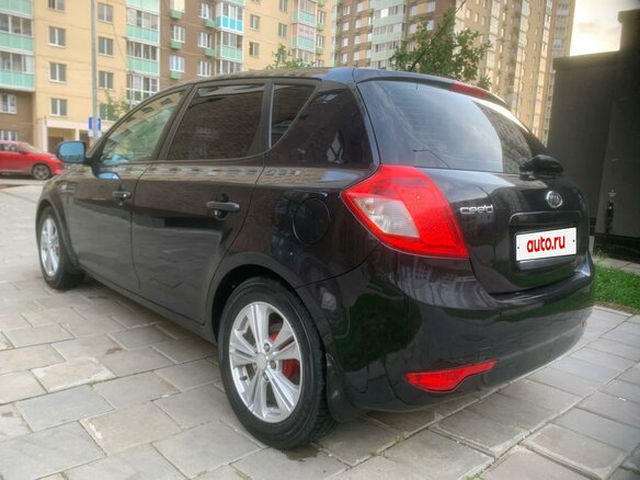 2011 Kia Ceed I Рестайлинг, чёрный, 550000 рублей - вид 11