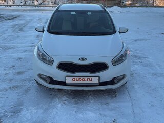 2014 Kia Ceed II, белый, 1150000 рублей, вид 4