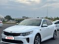 2017 Kia Optima IV, белый, 1950000 рублей