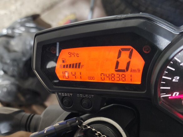 2009 Yamaha FZ6, белый, 500000 рублей - вид 2
