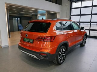 2021 Volkswagen Taos I, оранжевый, 2599000 рублей, вид 4