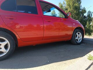 2002 Nissan March III (K12), красный, 370000 рублей, вид 3