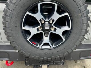 2022 Jeep Wrangler IV (JL), серый, 7550000 рублей, вид 5