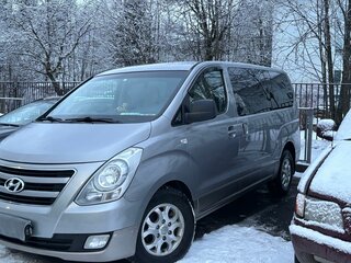 2014 Hyundai H-1 II, серебристый, 1900000 рублей, вид 2