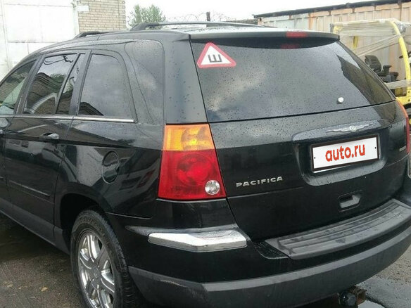 2004 Chrysler Pacifica CS, чёрный - вид 1