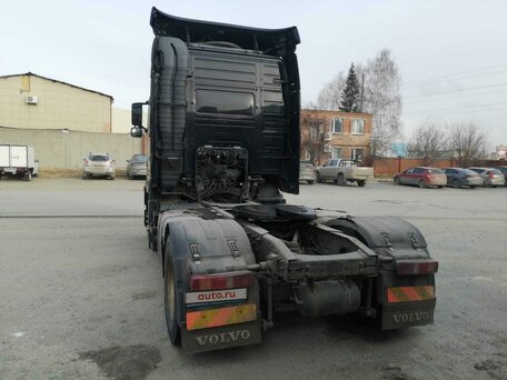 2008 Volvo FH, чёрный, 5000000 рублей, вид 5