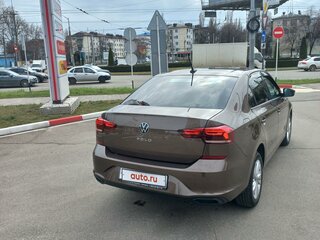 2021 Volkswagen Polo VI, коричневый, 2280000 рублей, вид 4