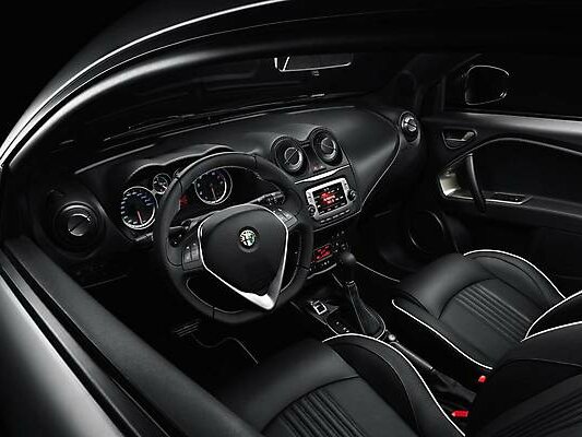 2015 Alfa Romeo MiTo I Рестайлинг, красный - вид 2