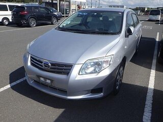 2010 Toyota Corolla Axio X (E140, E150) Рестайлинг, серебристый, 1100000 рублей, вид 4