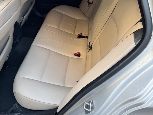 2011 BMW 5 серии 520d VI (F10/F11/F07), серебристый, 1800030 рублей - вид 14
