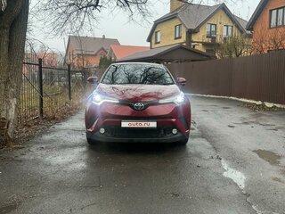 2016 Toyota C-HR I, красный, 2080000 рублей, вид 4