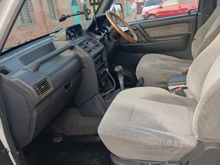 1993 Mitsubishi Pajero II, белый, 690000 рублей, вид 5
