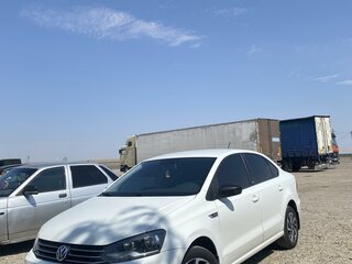 2017 Volkswagen Polo V Рестайлинг, белый, 1190000 рублей, вид 3