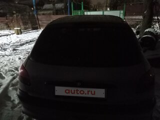 2002 Peugeot 206, серебристый, 200000 рублей, вид 4