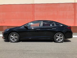 2018 Hyundai Sonata VII (LF) Рестайлинг, чёрный, 1910000 рублей, вид 5