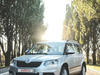 2016 Skoda Yeti I Рестайлинг, серебристый, 1510000 рублей, вид 1