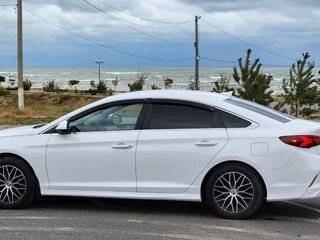 2018 Hyundai Sonata VII (LF) Рестайлинг, белый, 1850000 рублей, вид 3