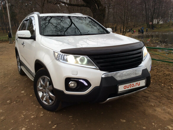 2012 Kia Sorento II, белый - вид 1