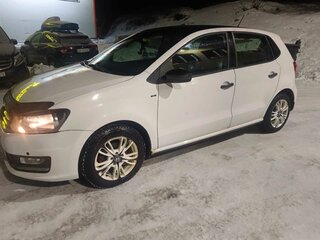2010 Volkswagen Polo V, белый, 580000 рублей, вид 4