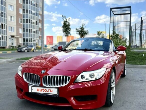2009 BMW Z4 23i II (E89), красный, 2200000 рублей