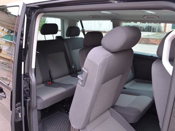 2013 Volkswagen Caravelle T5 Рестайлинг, чёрный - вид 8