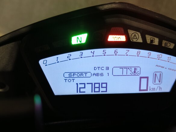 2016 Ducati Hypermotard, красный, 990000 рублей - вид 13