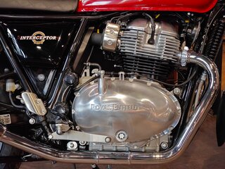 2026 Royal Enfield Interceptor 650, чёрный, 699000 рублей, вид 3