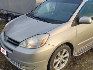 2003 Toyota Sienna II, серебристый, 1000000 рублей, вид 3