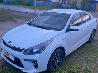 2017 Kia Rio IV, белый, 1050000 рублей, вид 3