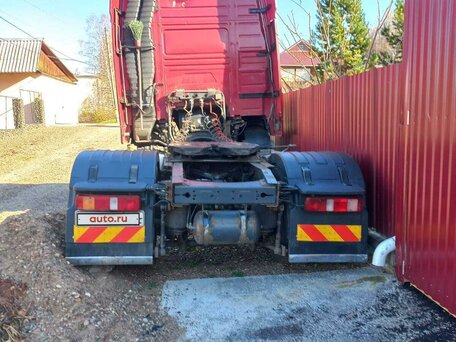 2011 Volvo FH, красный, 3500000 рублей, вид 5