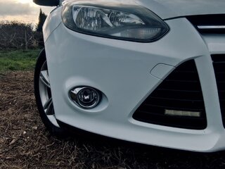 2013 Ford Focus III, белый, 950000 рублей, вид 3