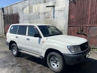 2001 Toyota Land Cruiser 105 100 Series, белый, 1500000 рублей, вид 3