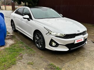 2021 Kia K5 III, белый, 2600000 рублей, вид 2