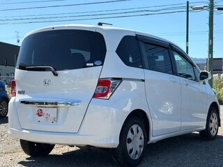 2016 Honda Freed I Рестайлинг 2, белый, 1280000 рублей, вид 5