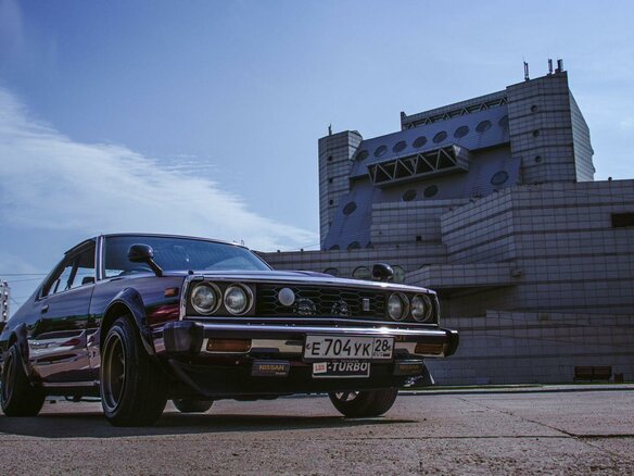 1981 Nissan Skyline GT 5-speed V (C210), фиолетовый, 3200000 рублей - вид 9