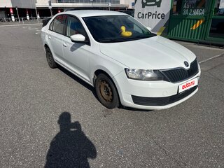 2019 Skoda Rapid I Рестайлинг, белый, 815000 рублей, вид 3