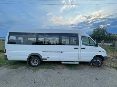 2015 Mercedes-Benz Sprinter Classic, белый, 1700000 рублей, вид 3