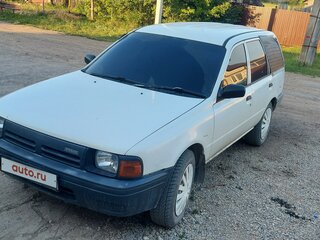 1991 Nissan AD I, белый, 230000 рублей, вид 1