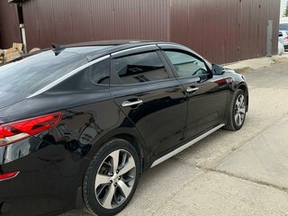 2020 Kia Optima IV Рестайлинг, чёрный, 2000000 рублей, вид 4