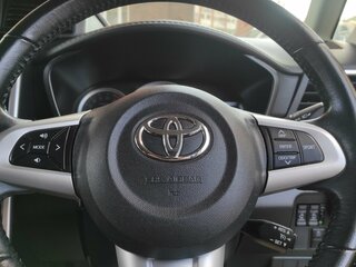 2017 Toyota Tank I, красный, 1250000 рублей, вид 3