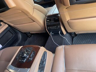 2010 BMW 7 серии 740i V (F01/F02/F04), чёрный, 1750000 рублей, вид 3