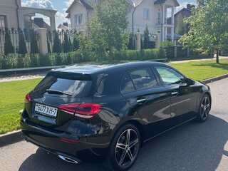 2019 Mercedes-Benz A-Класс 180 d IV (W177), чёрный, 3200000 рублей, вид 4