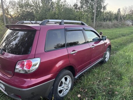 2004 Mitsubishi Outlander I, красный, 420000 рублей, вид 4
